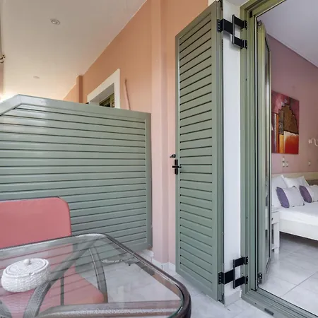 Apartment Nontas 25